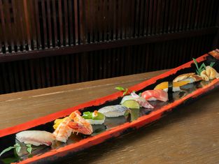 Nihonryorisushimaruhonten