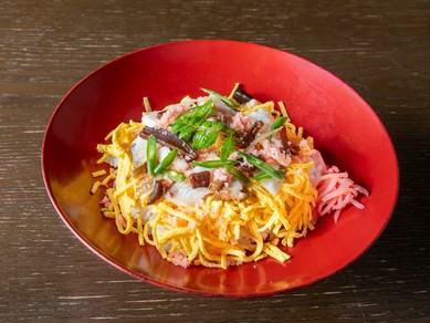 昔懐かしい味わいの郷土料理『松山鮓』