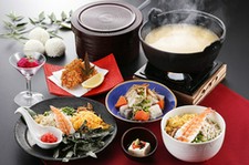 人気の「島じゅうり膳」にお刺身がついたメニューが登場しました
