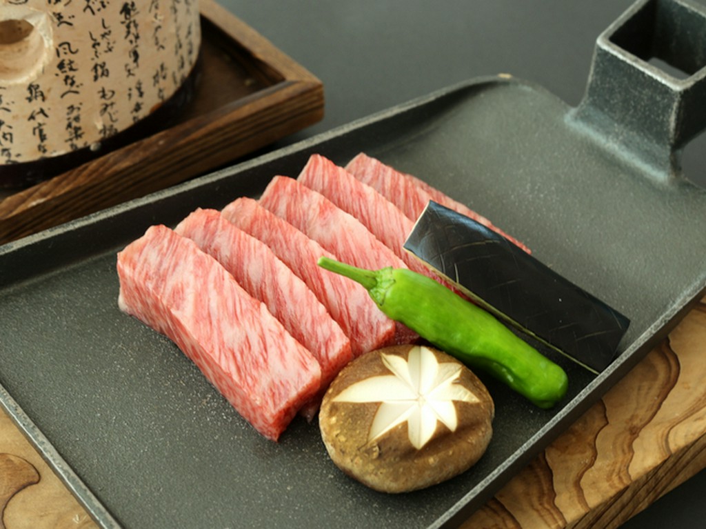 国産黒毛和牛を使用したステーキ会席