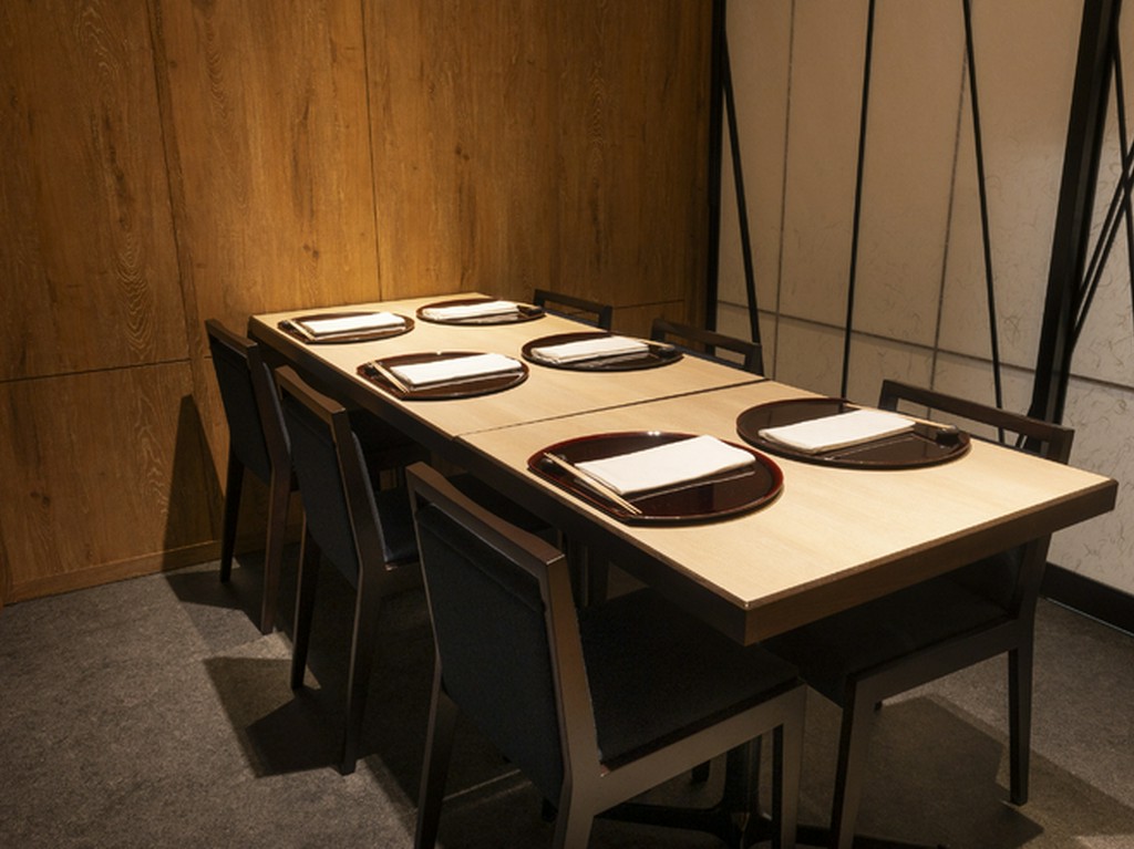 個室（テーブル席）