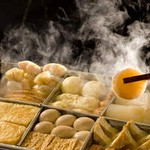 名物【京風おでん】と、旬鮮魚介【船盛り】、黒毛和牛【ひつまぶし】がついた至高の全八品です。