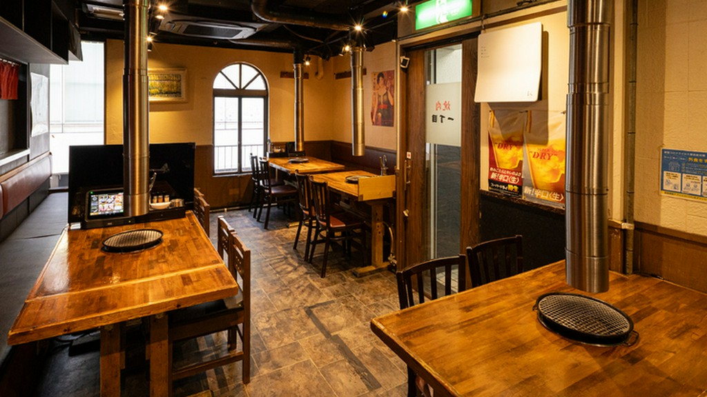 広々とした店内で、ゆったりと焼肉を満喫