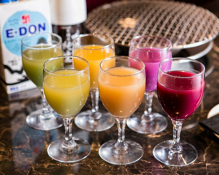 焼肉×お酒＝至福の時間。コースに付けられる120分飲み放題