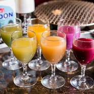 焼肉×お酒＝至福の時間。コースに付けられる120分飲み放題