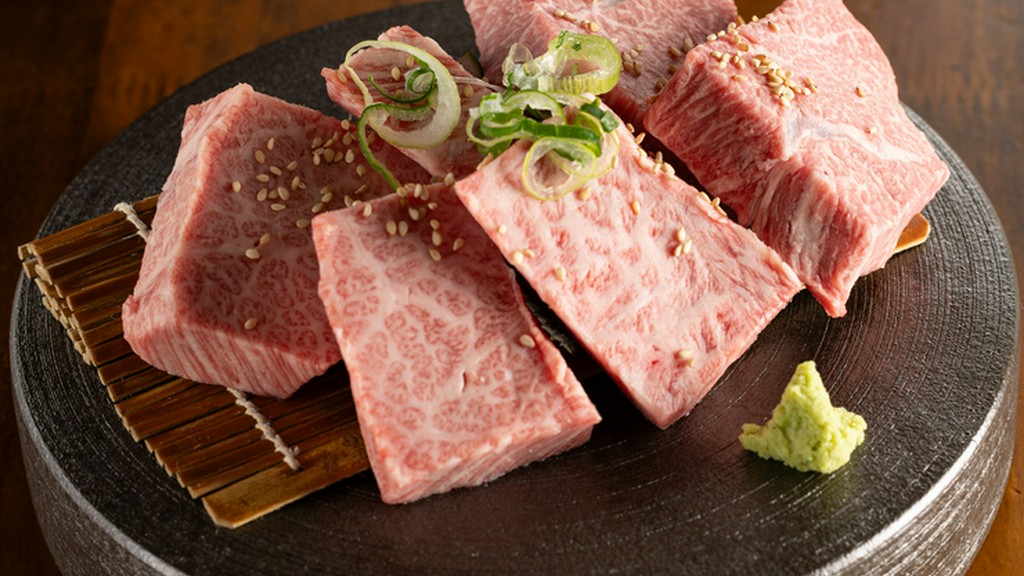 厚切りの極み！噛むほどに広がる黒毛和牛の旨み『最強厚切り3品』