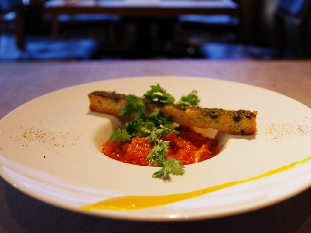 女子会の華となる、女性心をくすぐる魅力的な料理が揃う