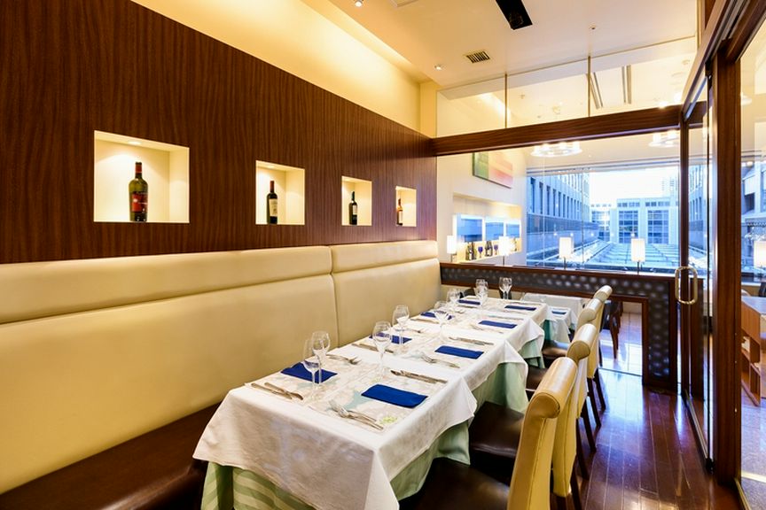 イタリア産ワインと極上の一皿を楽しむ至福のひと時