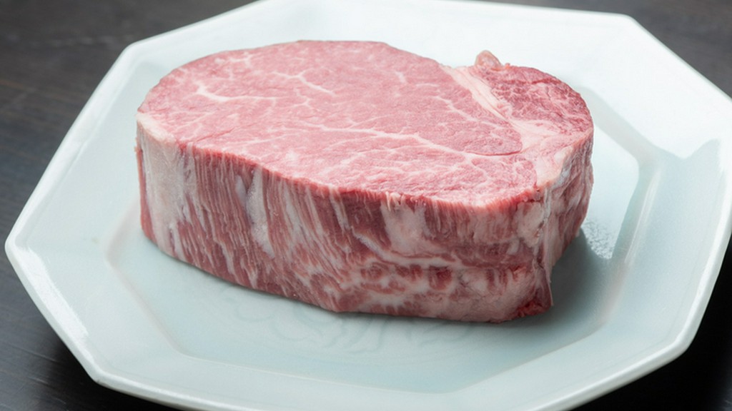 香ばしい匂いと、お肉の焼ける音が心地良い肉女子会を開いて