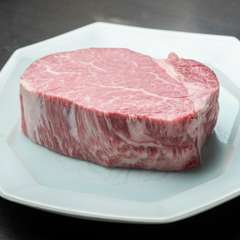 香ばしい匂いと、お肉の焼ける音が心地良い肉女子会を開いて
