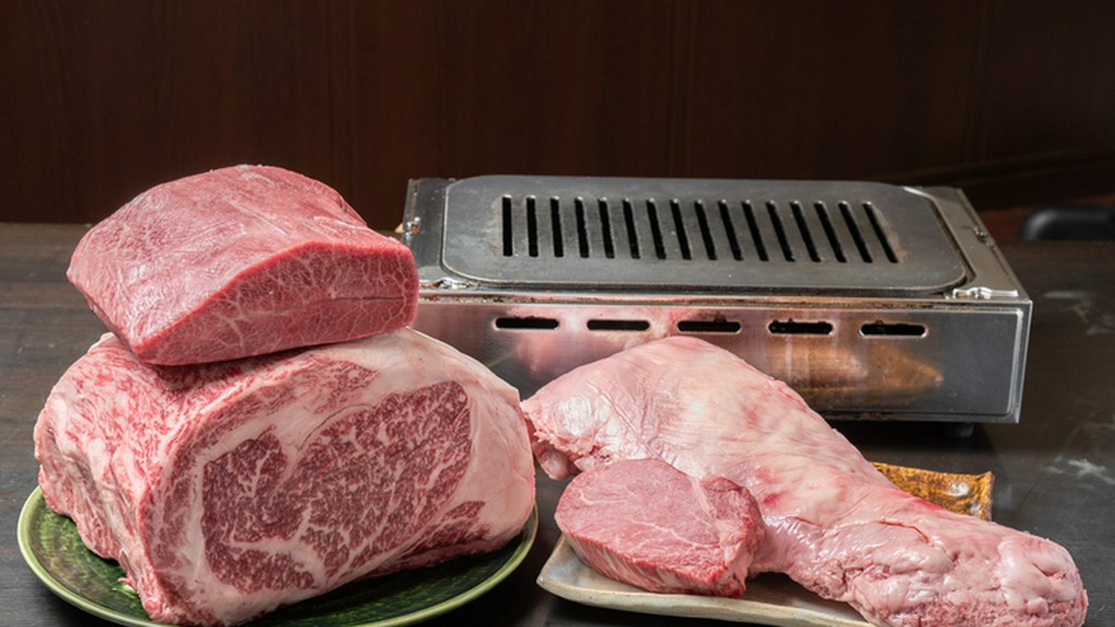 鹿児島県の自社牧場で育てられた黒毛和牛雌牛「やまさん牛」