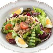 地中海のニース風サラダ