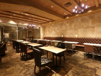 外せない大切な会食に。おもてなしにふさわしい料理とムード