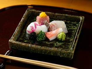 当日巡り合う旬の逸品に、飲み頃の日本酒も必見