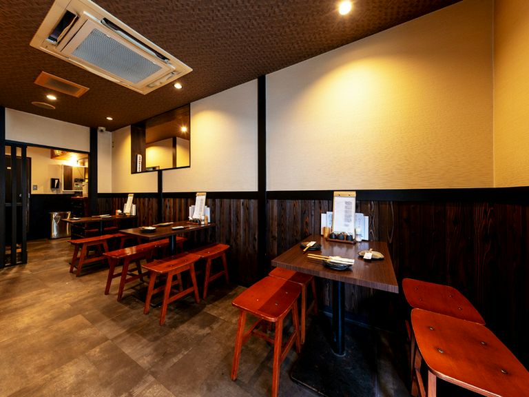 仕事終わりのディナーにも、休日デートのランチにも