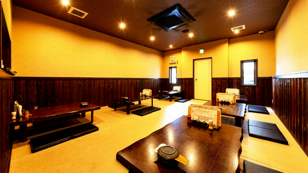 20名以上での宴会も開きやすい、リラックスできる座敷を完備