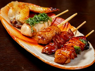 食感や風味にこだわる本格的な一本『焼鳥盛り合わせ（5串）』