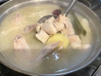 じんわり優しい味わいにお腹も心も満たされる『タッカンマリ』