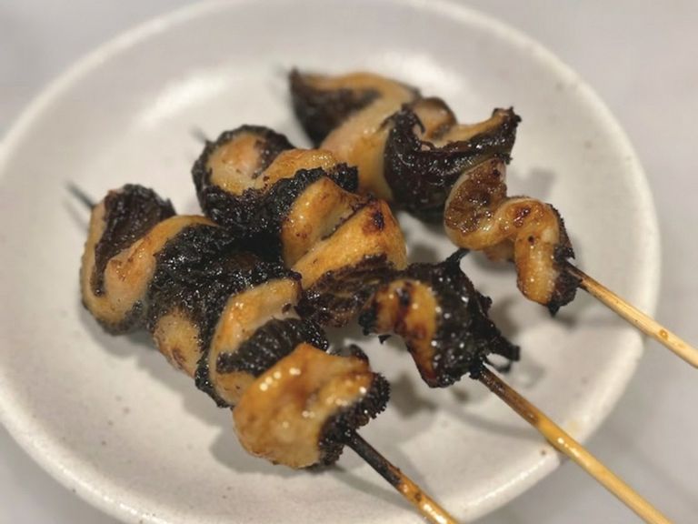 希少部位をはじめとした厳選素材を毎日仕入れる「ホルモン」