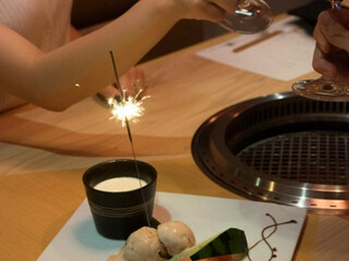 お祝いや歓送迎会・お誕生日に、10,000円以内で個室でのお祝いに