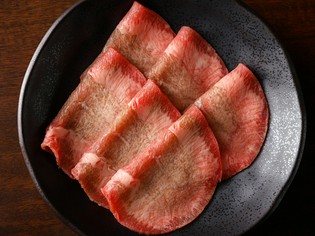 冷凍不使用で生肉×絶品たれ。肉専門店ならではの極上食材