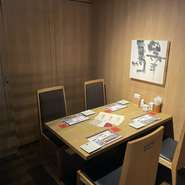 個室（3～4名様用）×3卓（連結可能）最大16名様