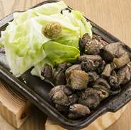 みつせ鶏もも肉の炭火焼き