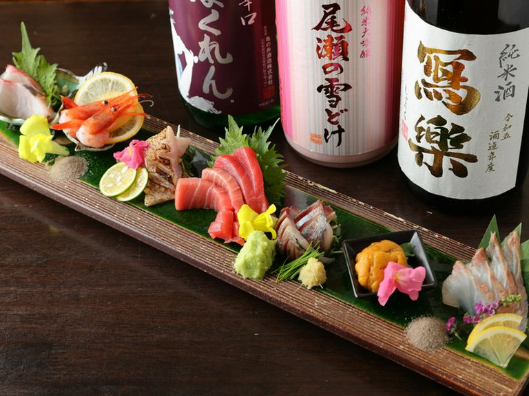 海の幸を満喫できる『魚男名物　お刺身盛り合わせ』