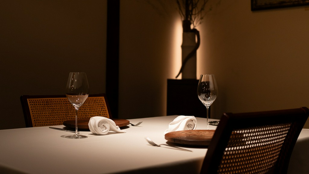 記念日など大切なシーンや、旅行の最後に訪れたい店