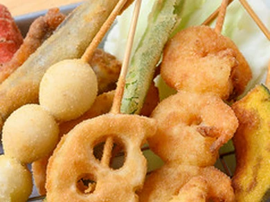 サクッと軽い食感『串揚げ』