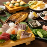 一名様にも人気のコースです！海戦のみの料理内容お昼からのご予約も可能！