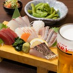 生中と299円までのドリンク1杯　もしくは生中以外なら299円（税別）までのドリンクが3杯までついてる