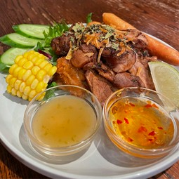 カオスガイヤーンプレート