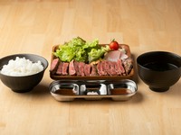 100g 1419円／150g 2079円／200g 2739円／300g 4059円