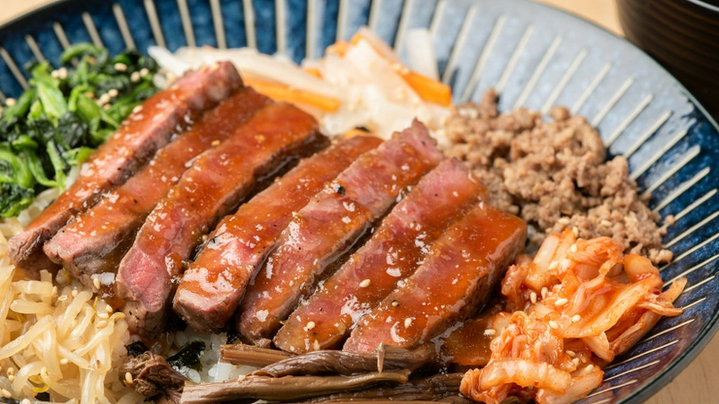 「淡路牛」を一味違うスタイルで『淡路牛ステーキビビンバ』