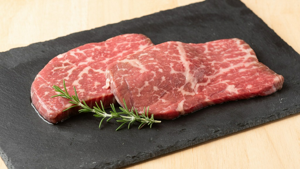 スペシャリスト厳選の「淡路牛」を、リーズナブルな価格で提供