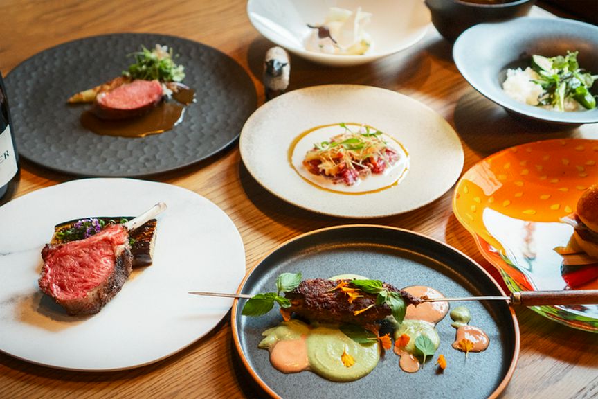 色々な羊肉の味わいを、ひとつのコースで愉しんで
