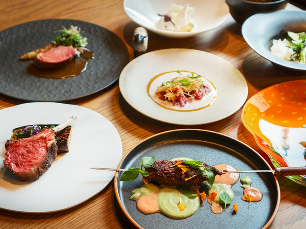 色々な羊肉の味わいを、ひとつのコースで愉しんで