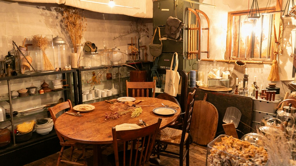 7名ほどで利用できる、落ち着いた雰囲気の個室も完備