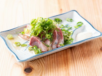 鯛を活かしたお酒のアテ『鯛の炙り』