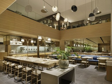 福井県の伝統と、シックなデザインが調和した空間