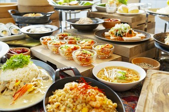 【土日祝限定】アジアンランチビュッフェ