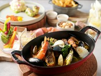 メインに黒毛和牛がついたランチコースです