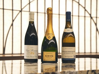 料理と引き立て合う、最高峰のシャンパーニュやワインを