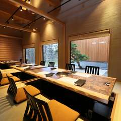 大自然に包まれながら味わう、くつろぎの焼肉時間