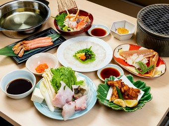 ずわいがに＆とらふぐの、おいしいとこどり！『かに福』コース
