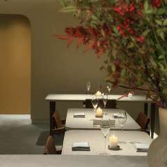 森の中の柔らかで上質な空間でゆったりと新年をお過ごし下さい。