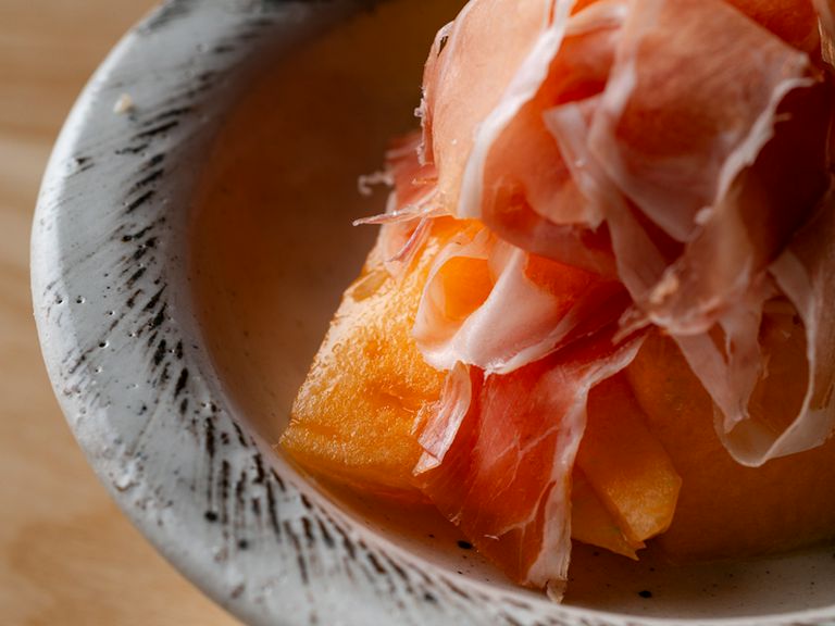 擦りたてで香り立つ、極上のプロシュート