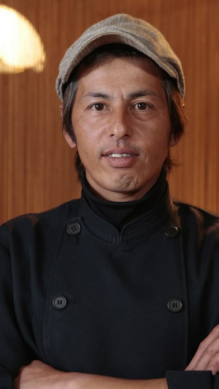 伊藤 氏