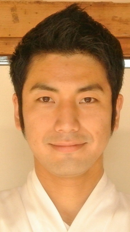 関　斉寛 氏